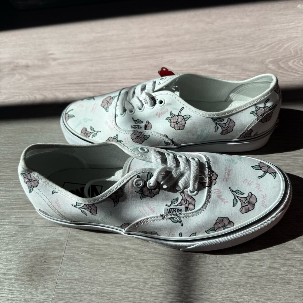Vans Authentic White Floral Rose Print Sneakers - Size M9 / W10.5